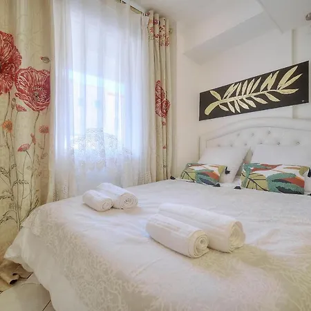 Confortable 2 Pieces, Hyper Centre- Centre A1b237