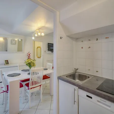 Apartman Confortable 2 Pieces, Hyper Centre- Centre A1b237